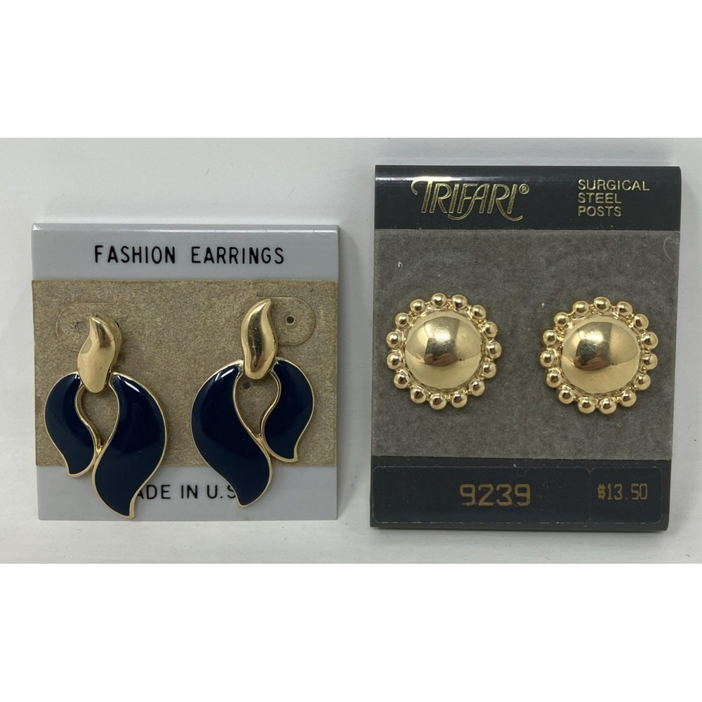 Vintage Trifari Lot of 2 Pierced Earrings Blue Enamel & Gold Tone on Card